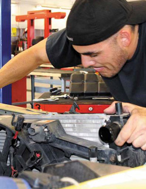 Radiator Repairs Taren Point, Logbook Servicing Sylvania, Motor Mechanics Cronulla, Clutch Repairs Sutherland Shire, Clutch & Break Servicing Miranda